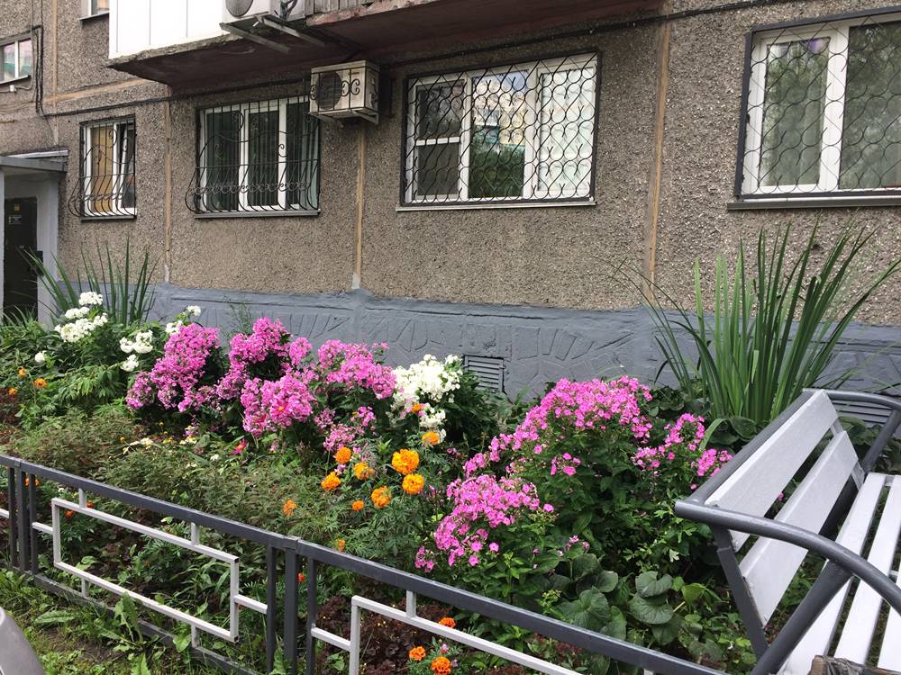 Пр. Кузнецкстроевский, 36