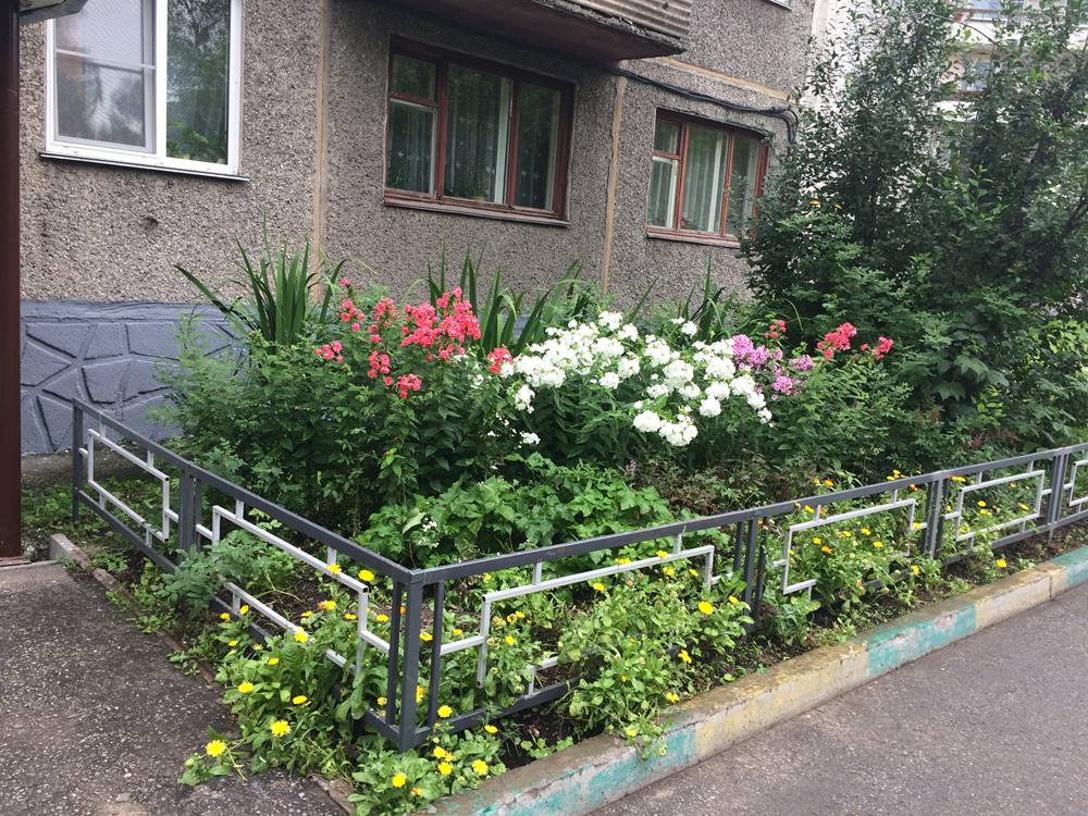 Пр. Кузнецкстроевский, 36